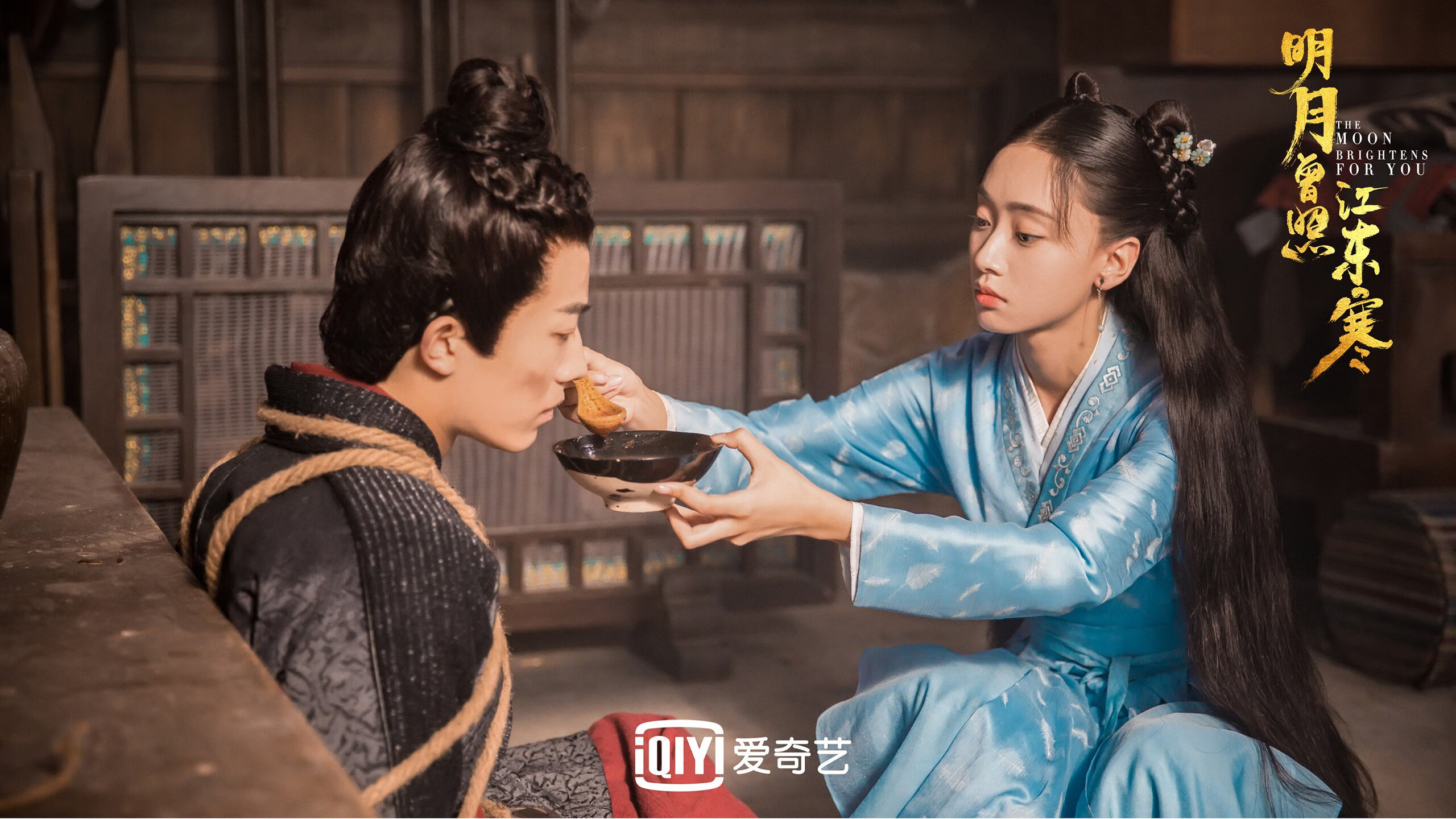 中国男篮海外拉练期间重点演练防守轮转与快攻配合，中国男篮打篮球